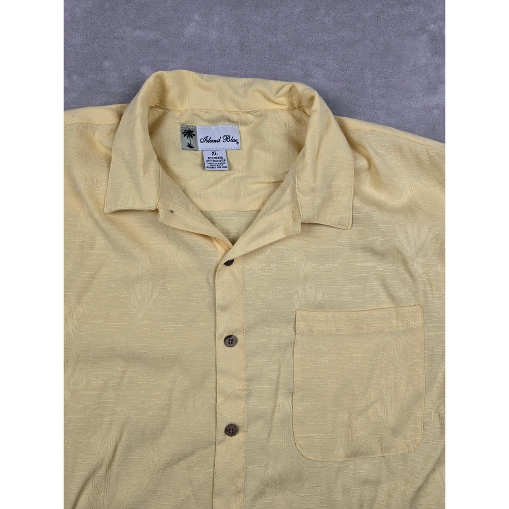 Island Blue Hawaiian Shirt Mens XL Yellow Palm Tree Textured Rayon Blend Pocket